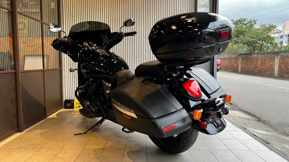 2014 SUZUKI VL1500 C90