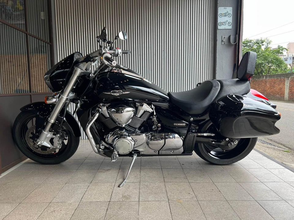 SUZUKI M109R末代電鍍版