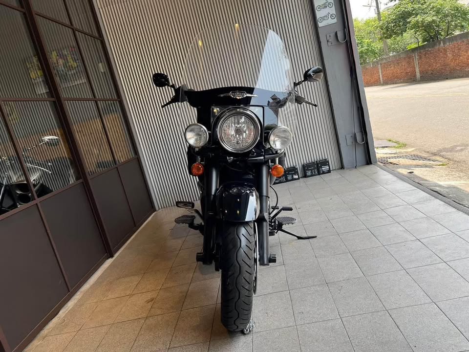 2014 SUZUKI C90