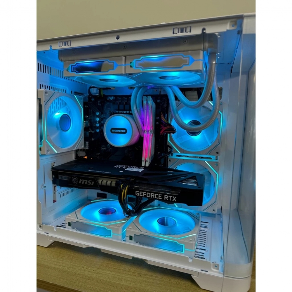 2024 海景電競主機 I5 RTX3060TI 240水冷