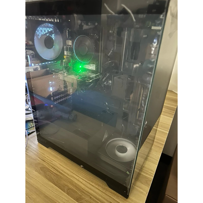 精緻海景房-暑假最後強檔 i5 12400f 16g ssd512g rtx4060 全新電競主機 steam暢玩