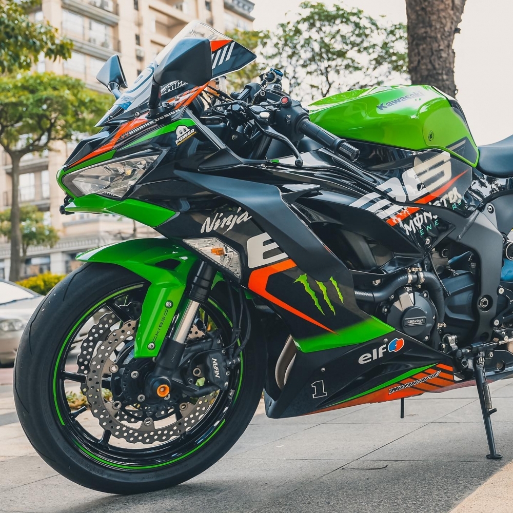 KAWASAKI ZX636