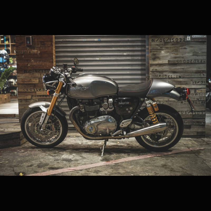 2017 TRIUMPH Thruxton R