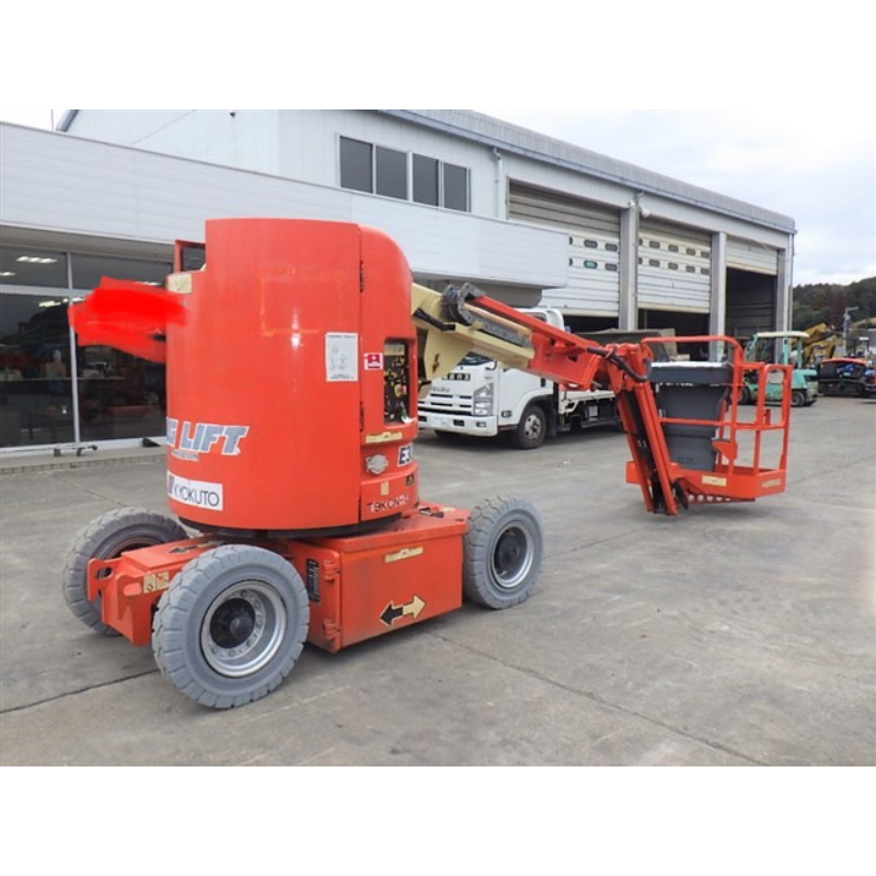 JLG E300 EJP 電動曲臂高空作業車 