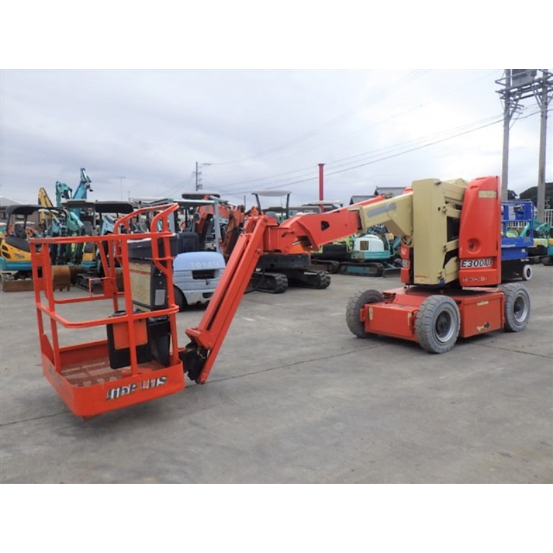 JLG E300 EJP 電動曲臂高空作業車