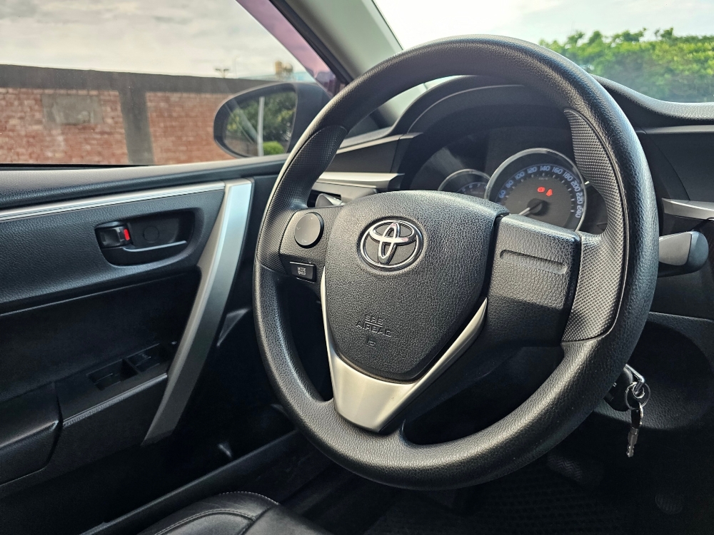 2014 Toyota Altis 1.8