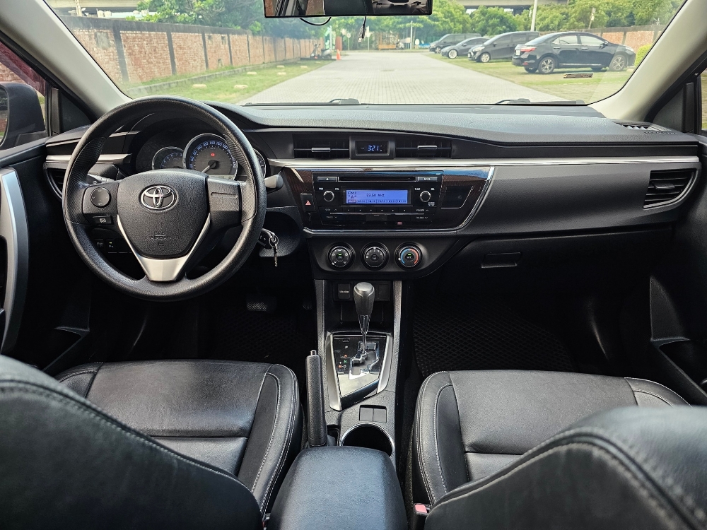 2014 Toyota Altis 1.8