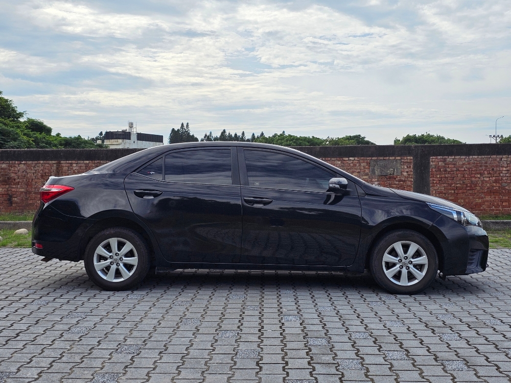 2014 Toyota Altis 1.8