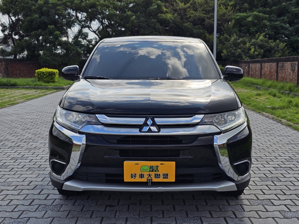 2019 Mitsubishi Outlander2.4 基本款七人座客車