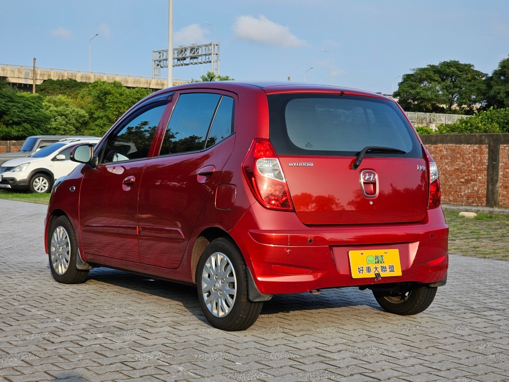 2012 Hyundai i10 自排旗艦 小型掀背車