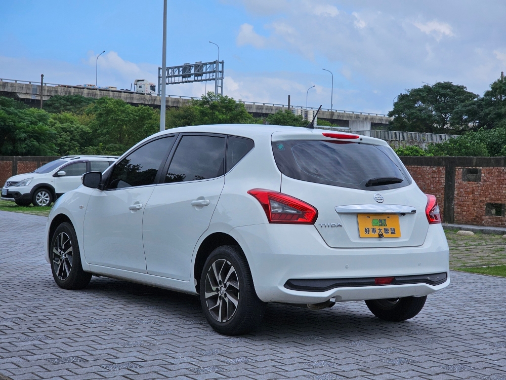 2019 Nissan Tiida 5D 豪華版