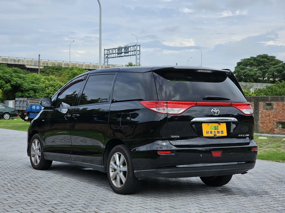 2009 Toyota Previa 2.4 豪華款