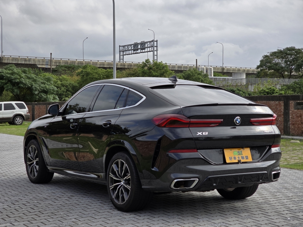 2020 BMW X6 xDrive40i