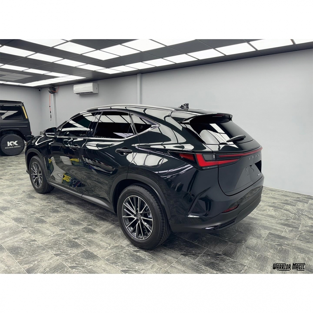 Lexus NX200/Lexus亮面犀牛皮包膜