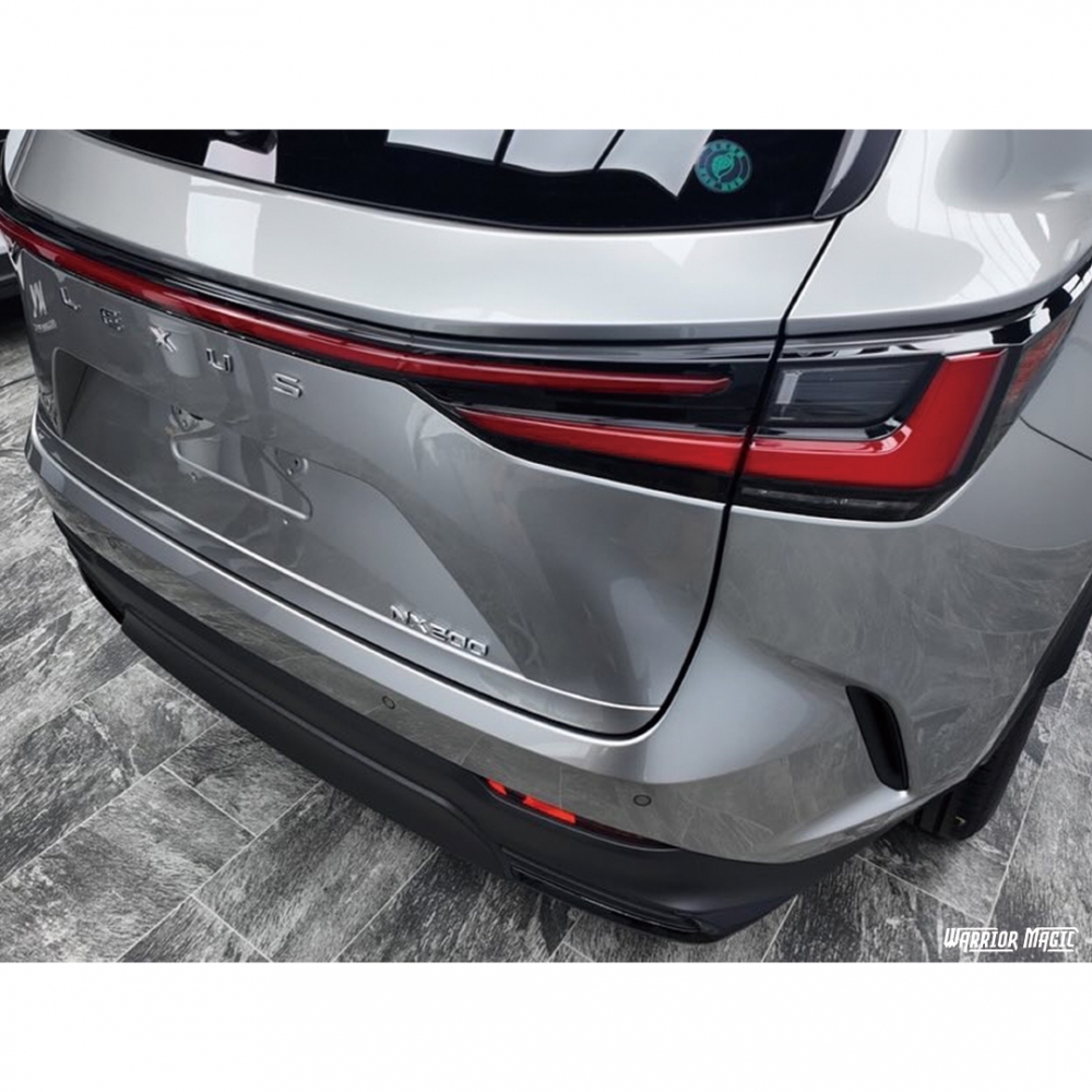 Lexus NX200/Lexus亮面犀牛皮包膜