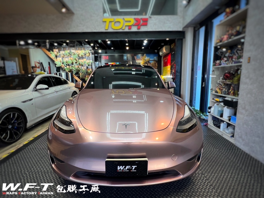 Tesla modely全車改色PET冰莓粉