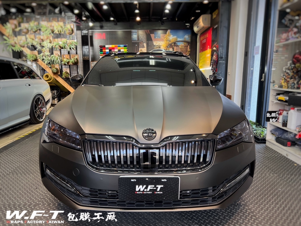 SKODA Superd 全車改色PET陶瓷黑