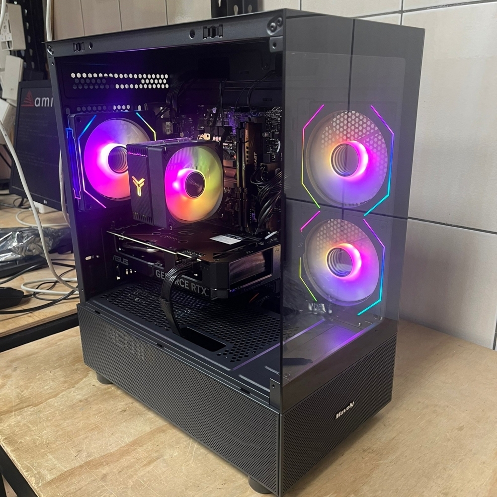 松聖4070+華碩DUAL RTX 4070