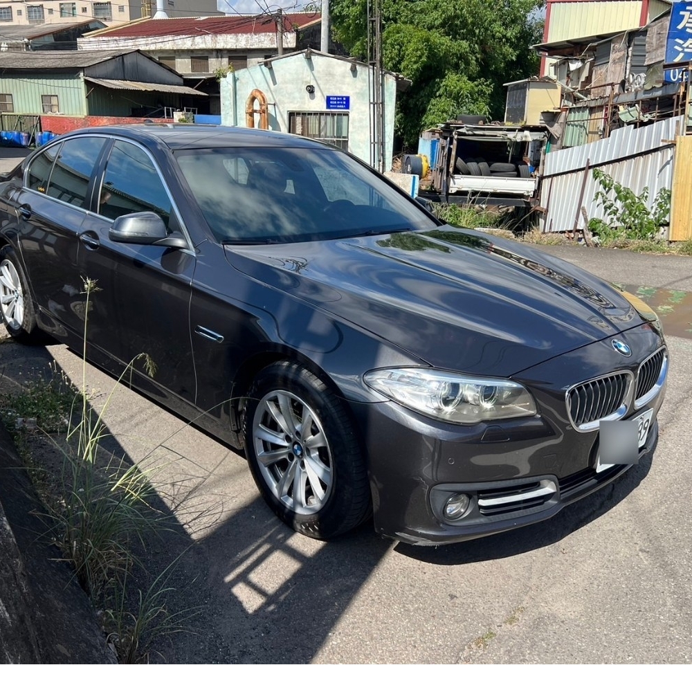 2016 BMW 520i 2.0 售32.8萬