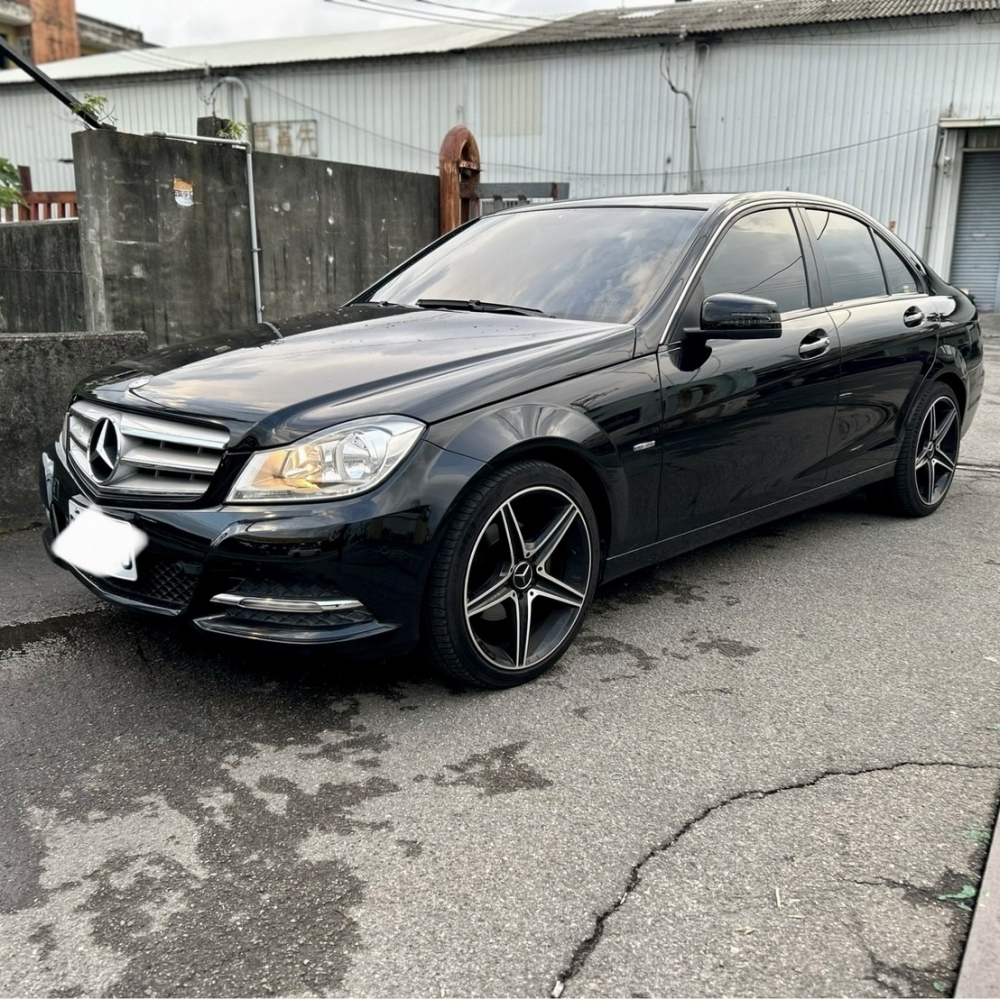 2012 BENZ 