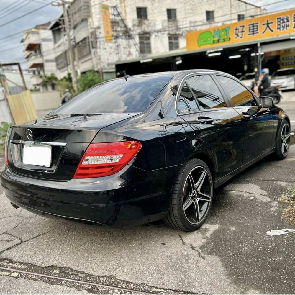 2012 BENZ C180 1.8 售26.8萬