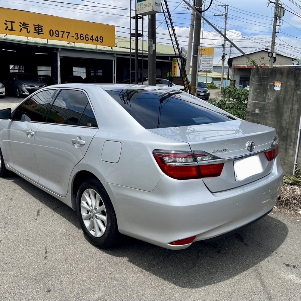 2019 TOYOTA CAMRY 2.0 售33.8萬