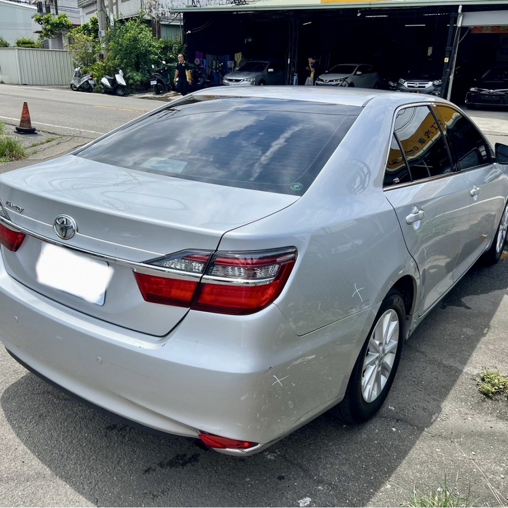 2019 TOYOTA CAMRY 2.0 售33.8萬