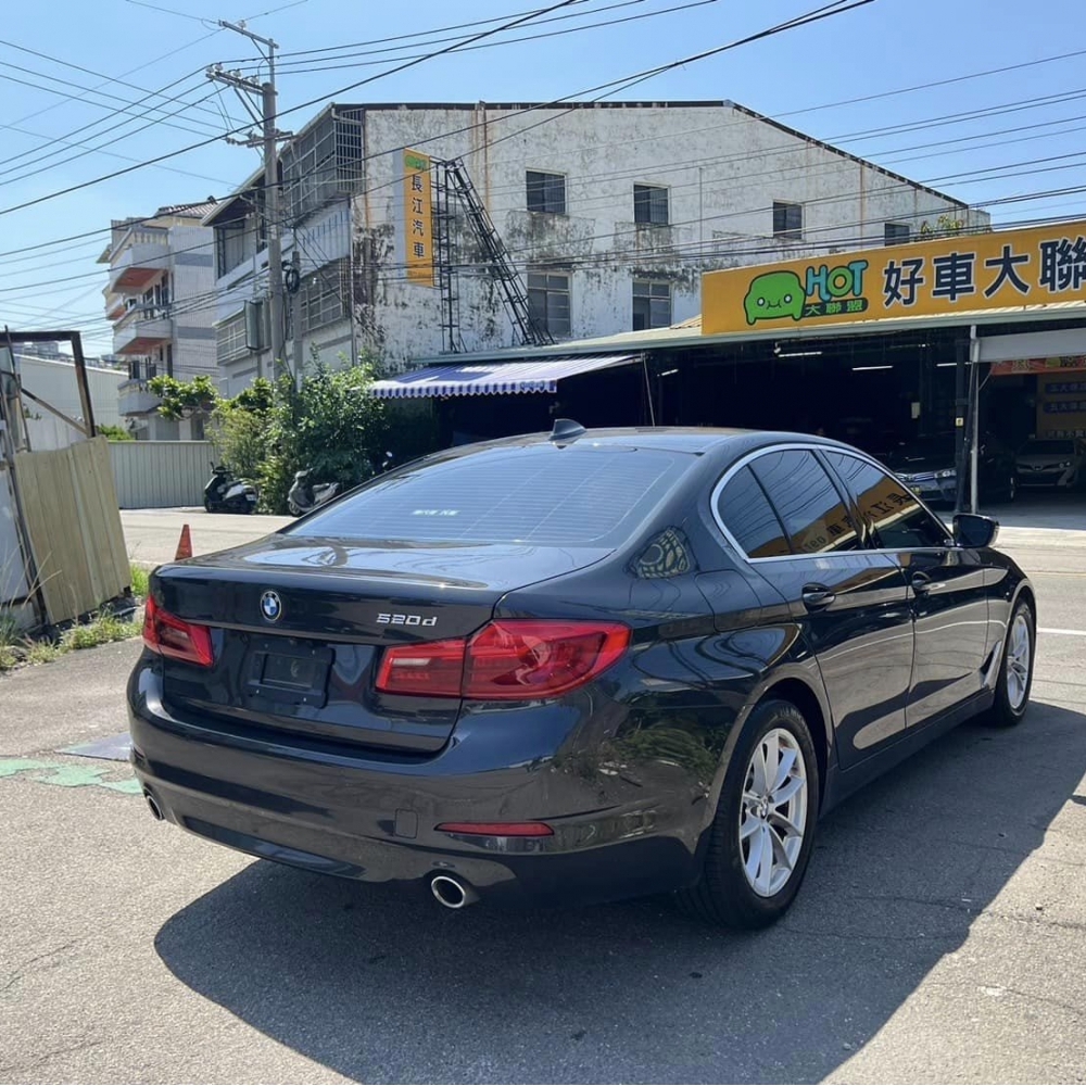 2018 BMW 520d 2.0 柴油 售99萬8