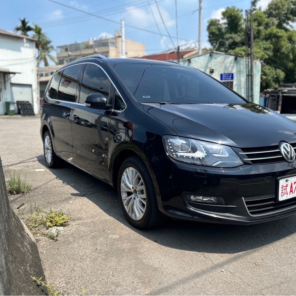 2018 VW 福斯 Sharan 7人座 330 TDI 2.0 柴油 售52萬8