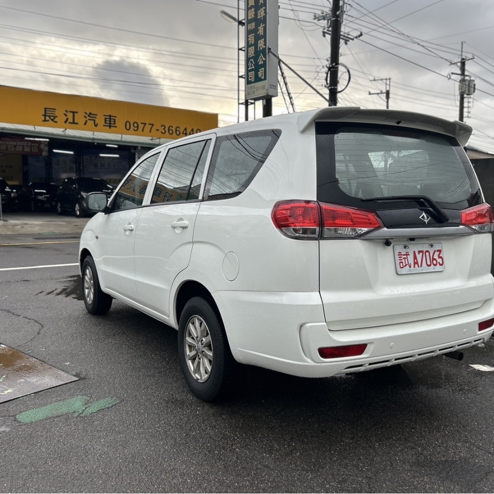 2018 Mitsubishi CMC Zinger 2.4 售21萬8