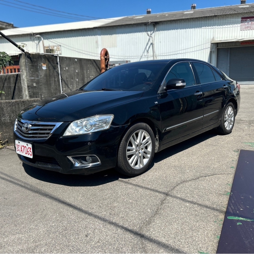 2011 TOYOTA Camry 3.5V 售9萬8