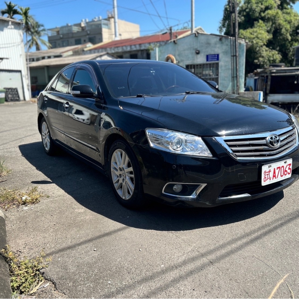 2011 TOYOTA Camry 3.5V 售9萬8