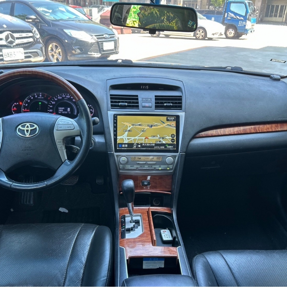 2011 TOYOTA Camry 3.5V 售9萬8