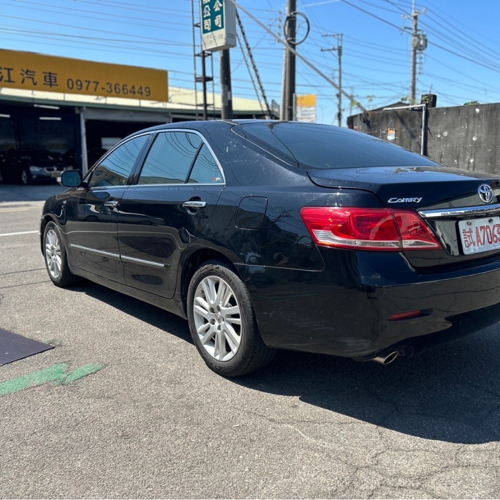 2011 TOYOTA Camry 3.5V 售9萬8