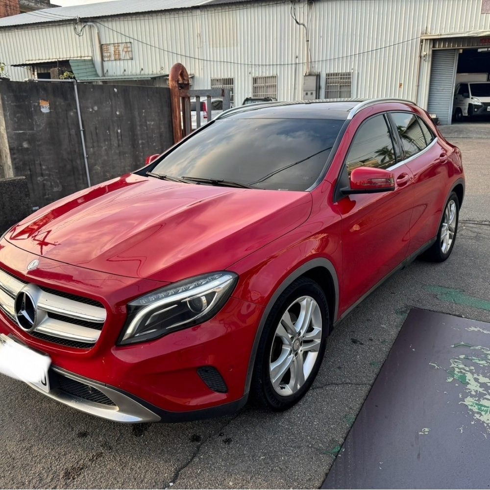 2014 BENZ 賓士 GLA200 2.2柴油 售39.8萬