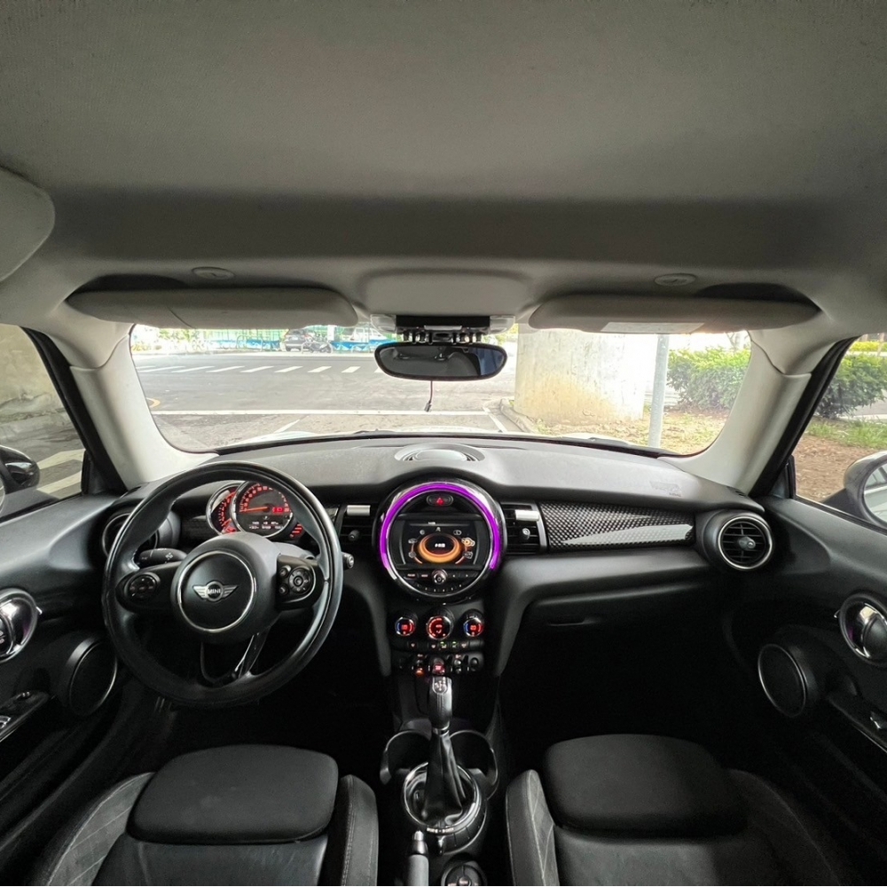 2014 Mini Cooper S F56 2.0 售49.8萬