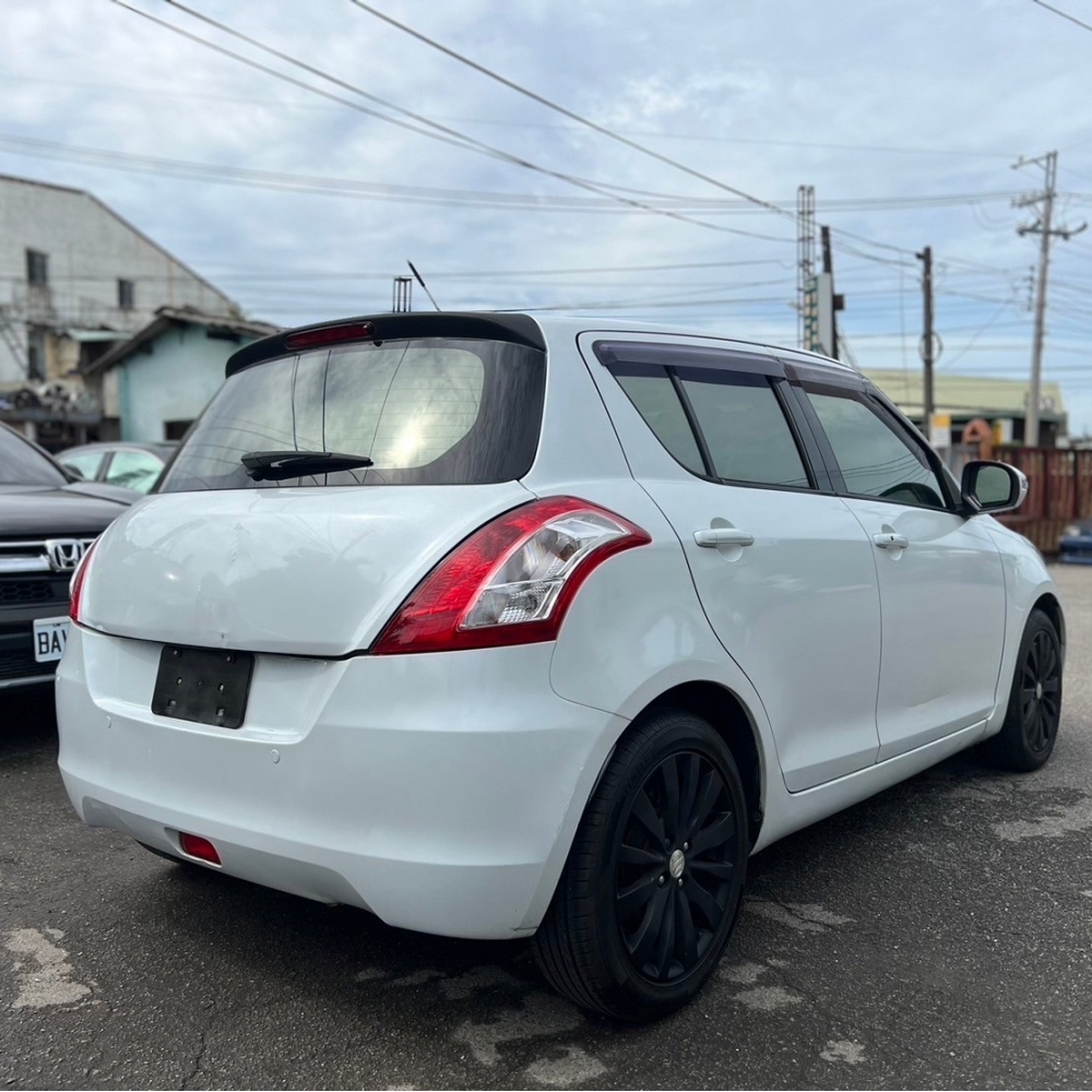 2011 Suzuki Swift 1.4 售14.8萬