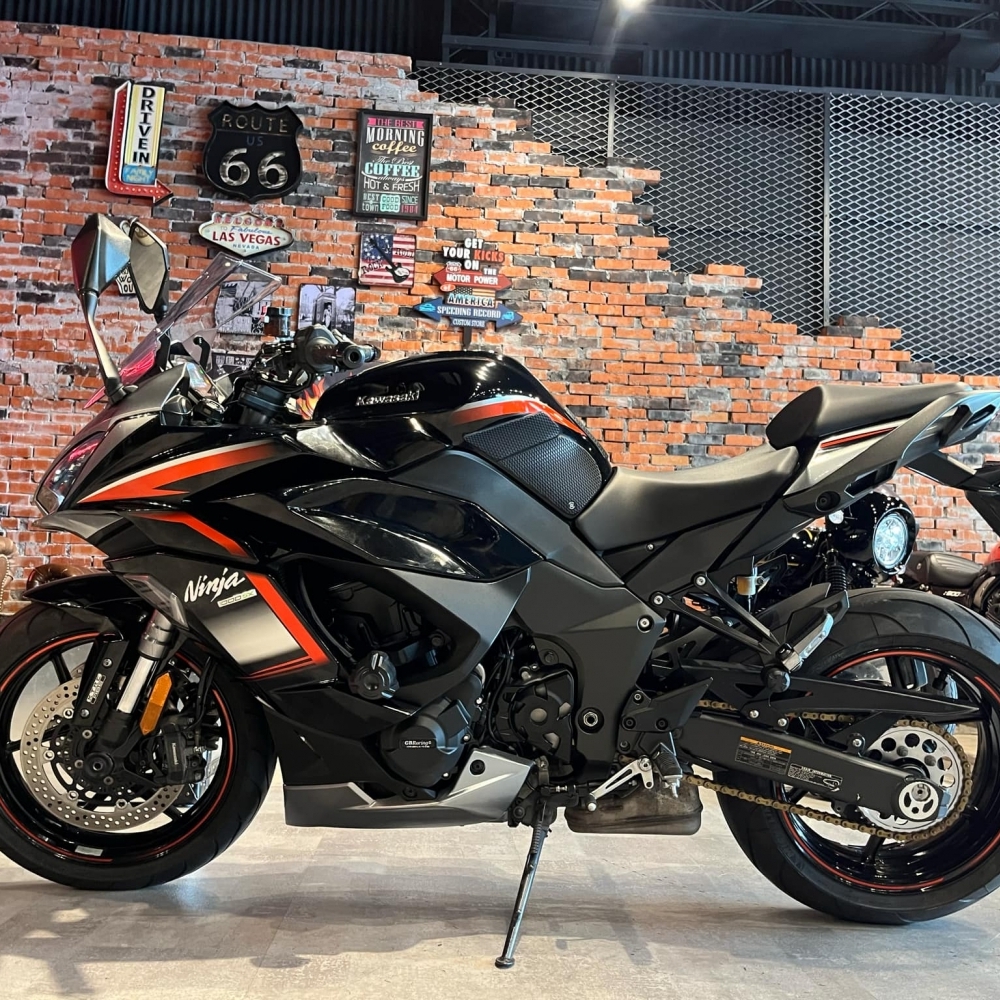 2021 Kawasaki Z1000SX Ninja 忍千 KTRC 台崎總代理公司車 