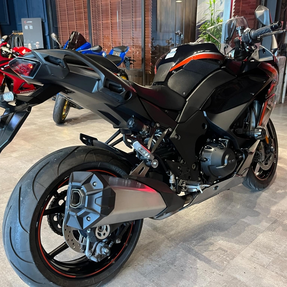 2021 Kawasaki Z1000SX Ninja 忍千 KTRC 台崎總代理公司車 