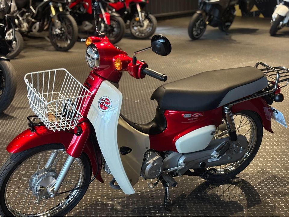 2022 Honda SuperCub 110 本田小狼