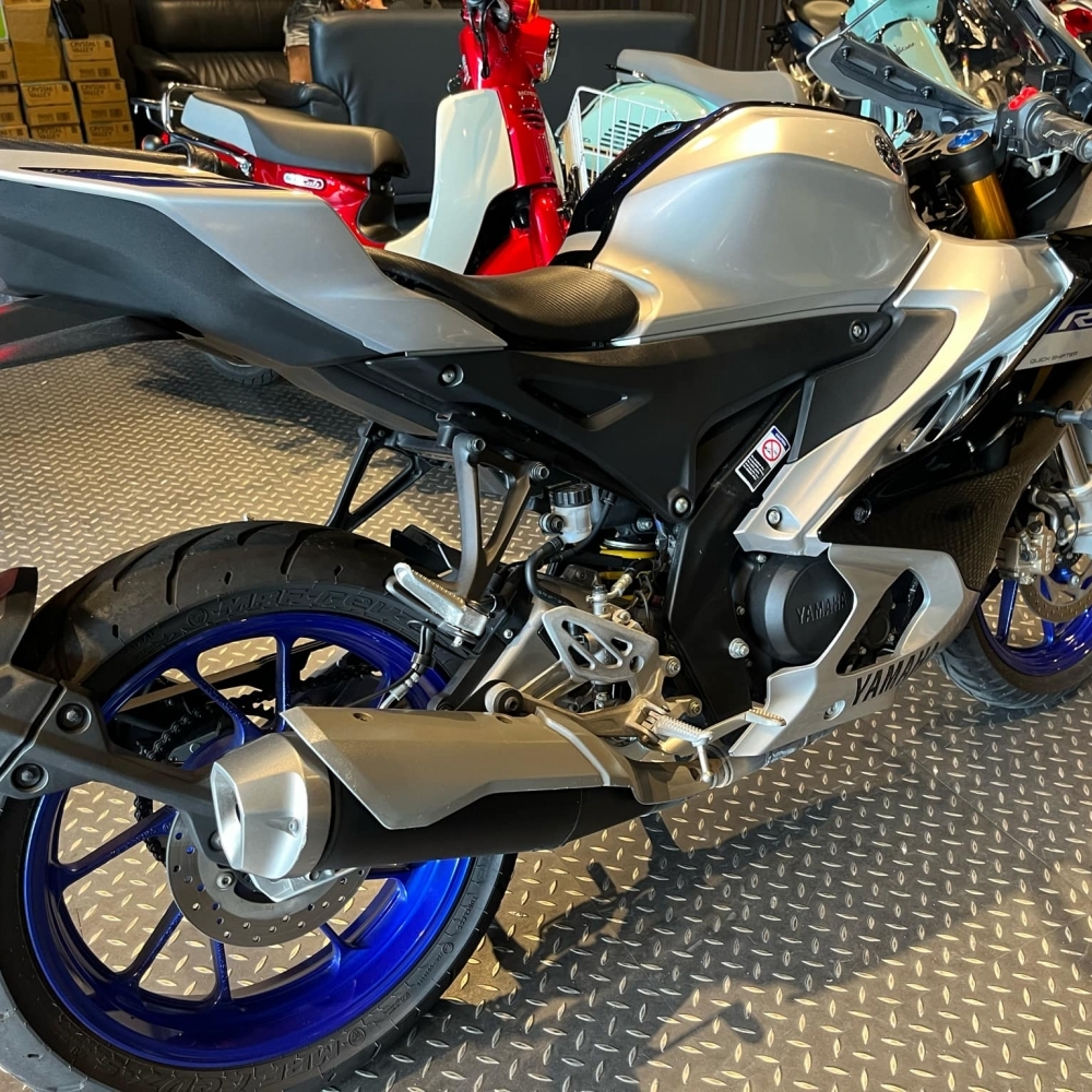 2022 YAMAHA   YZF-R15M 