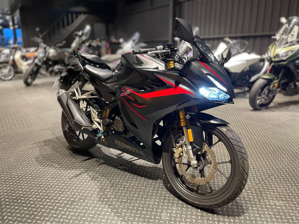 HONDA CBR150R ABS 寄賣