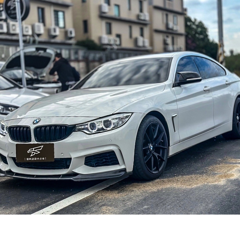 2015 BMW 4