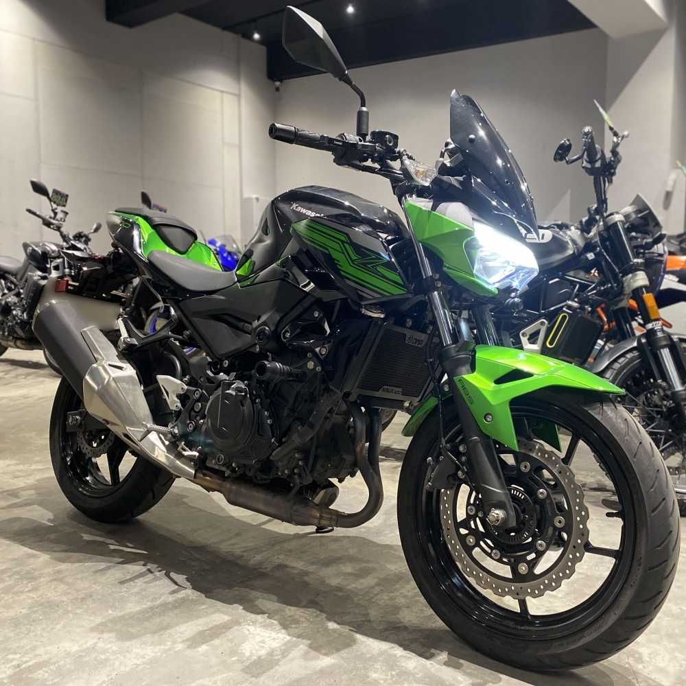 【2019 KAWASAKI Z400】