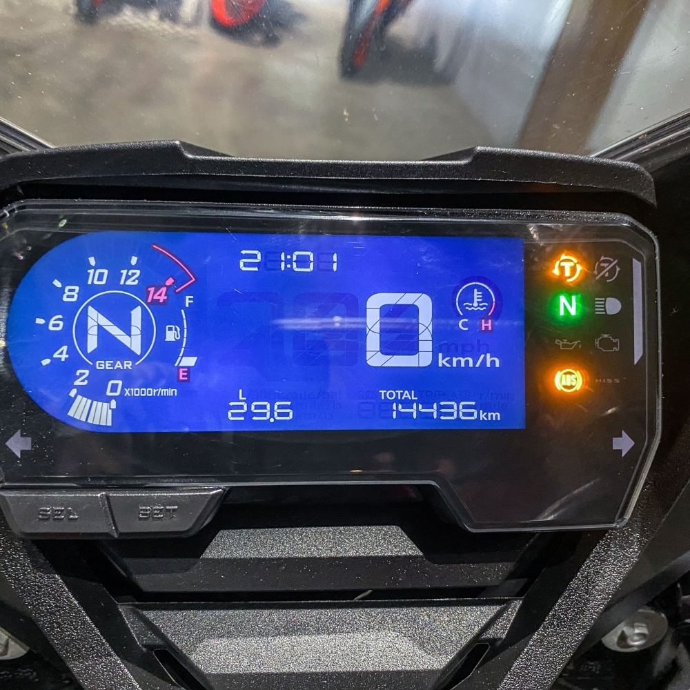 【2019 HONDA CBR650R】