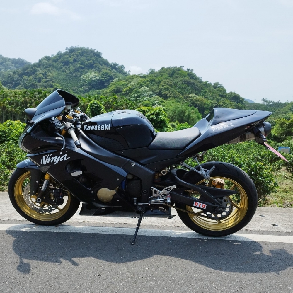 【2005 KAWASAKI ZX-6R 636】