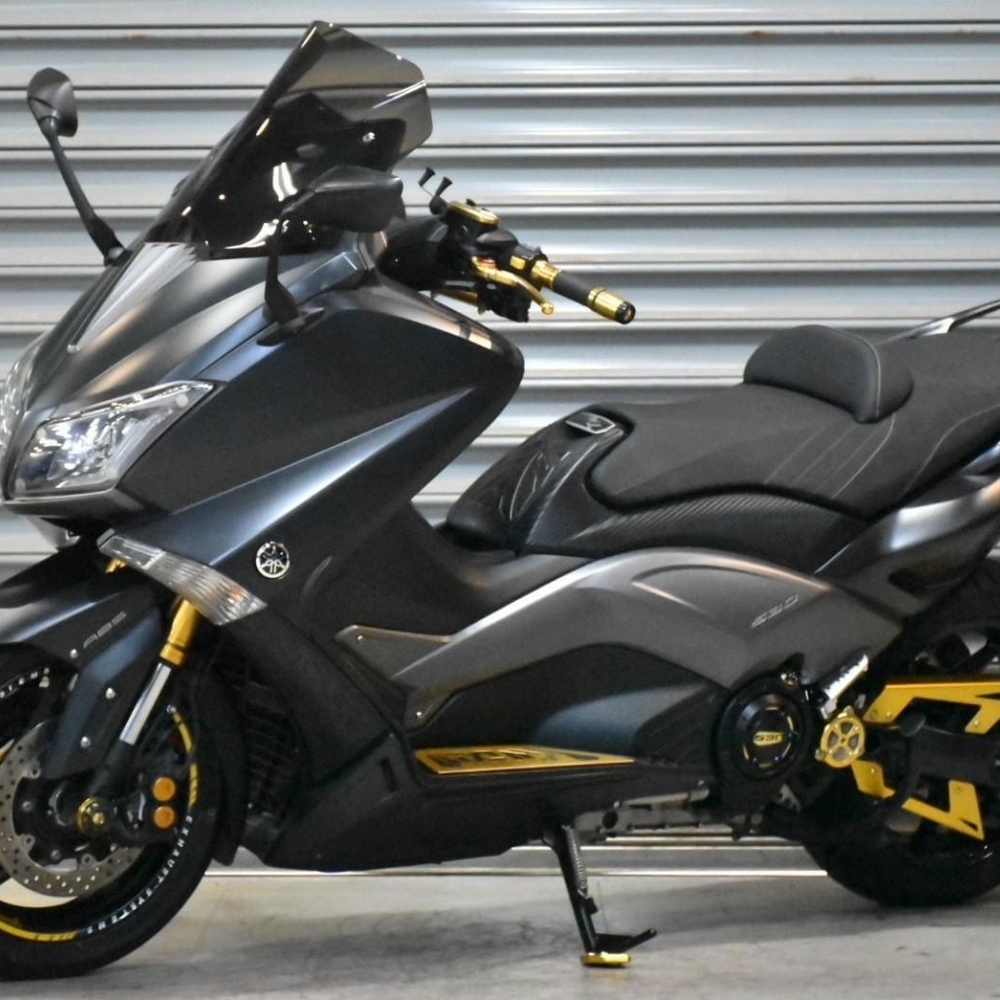 【2015 YAMAHA TMAX530 特仕版】