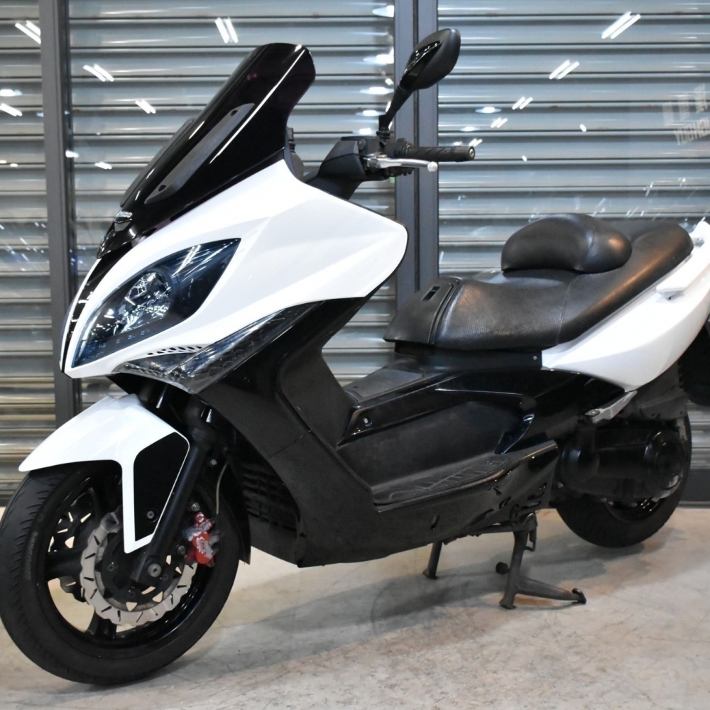 【2015 KYMCO XCITING R300】