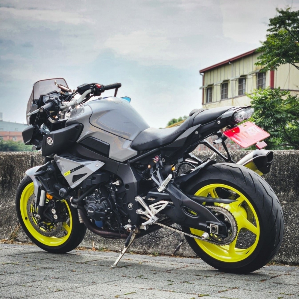 【2016 YAMAHA MT-10】