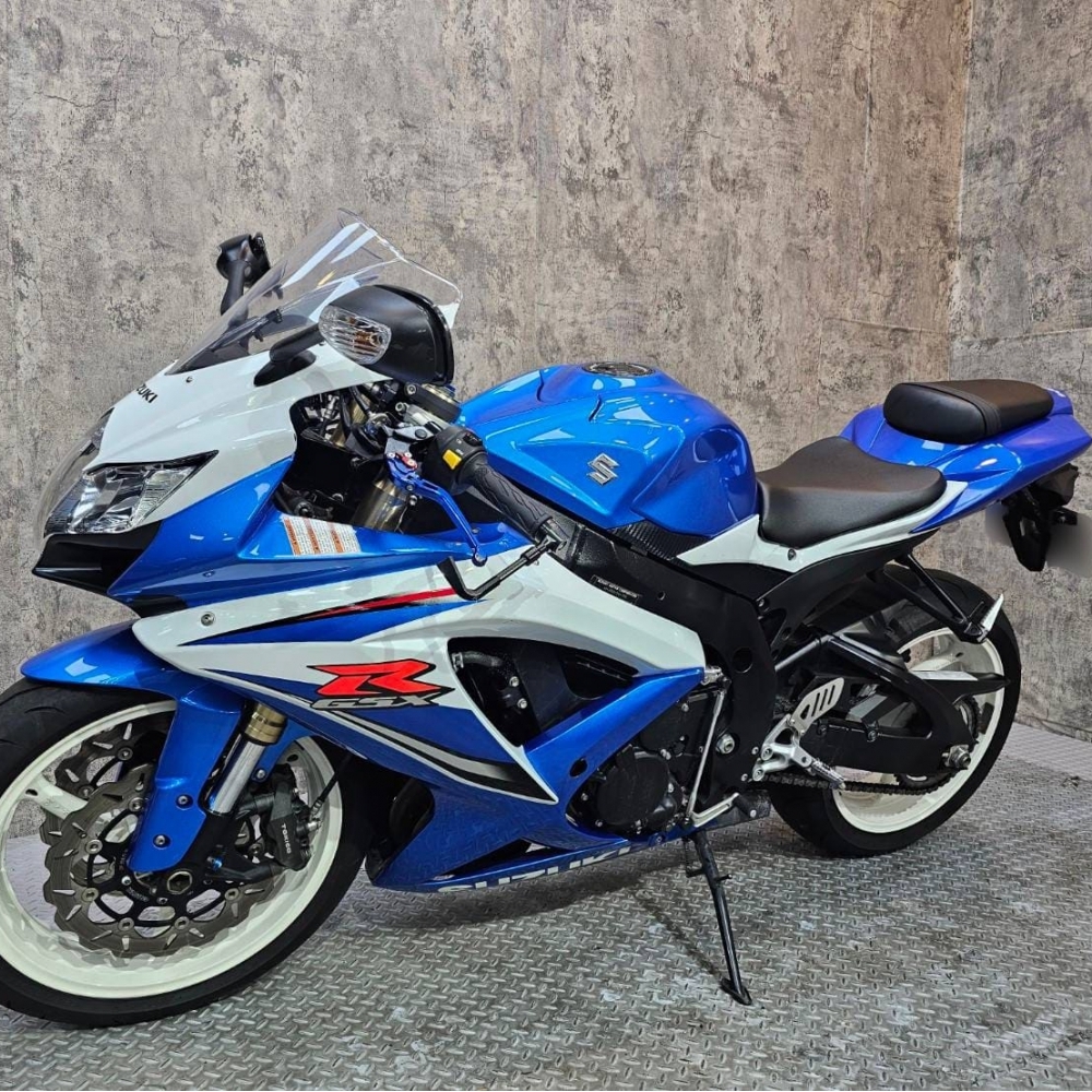 【2008 SUZUKI GSX-R600】